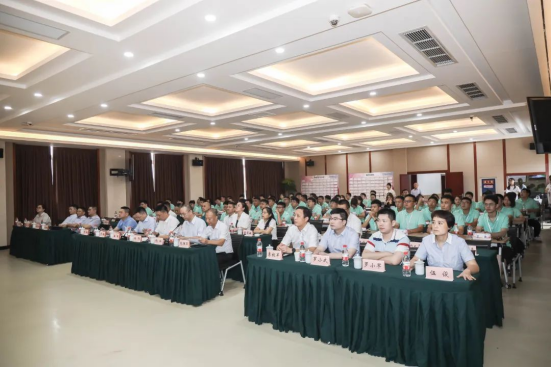 2022.7.26川橋新未來 建功新時代——四川路橋橋梁公司組織召開2022年度新員工領(lǐng)導(dǎo)見面會190.png